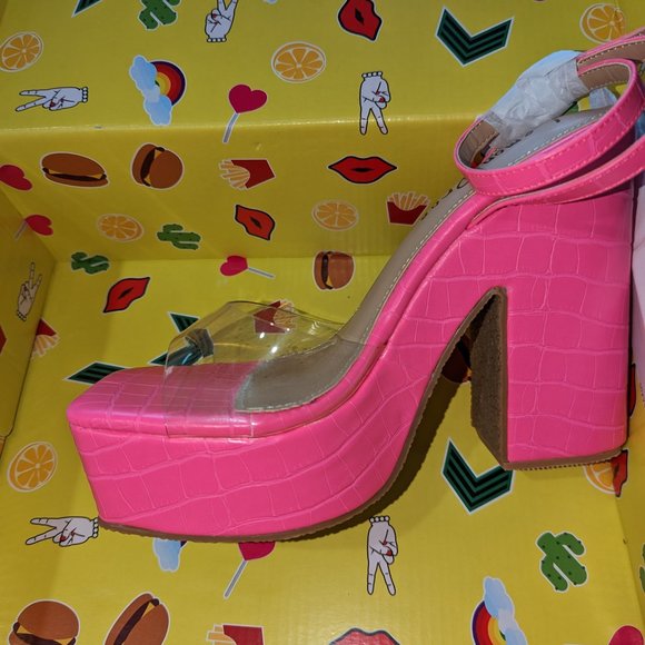 Lemon Drop by Privileged Pink Hadley Platform Heels - Picture 3 of 4